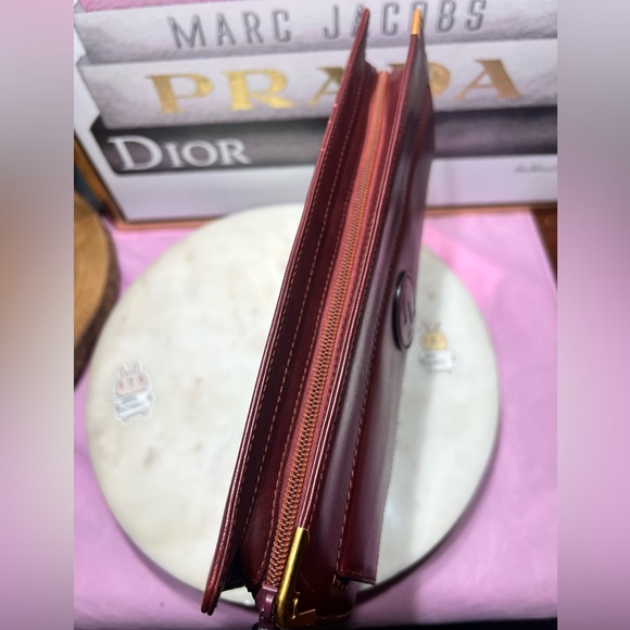 Cartier Must De Cartier Clutch EUC - Picture 5 of 15